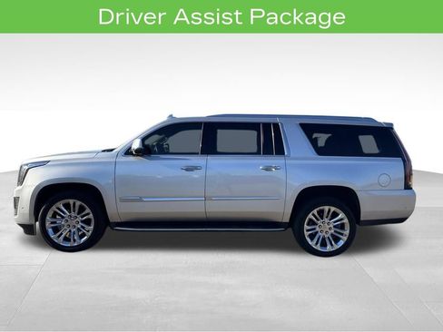 Certified 2020 Cadillac Escalade ESV Premium Luxury w/ LPO, Radiant Package AWD/4WD image 9