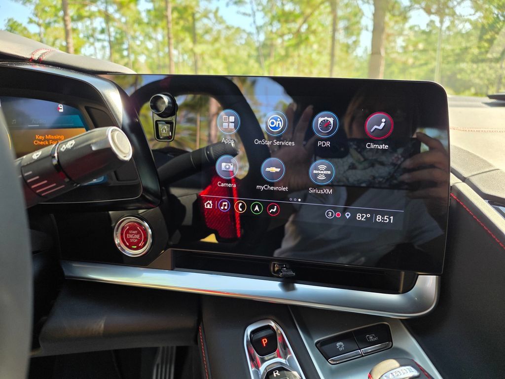 Used 2023 Chevrolet Corvette Stingray Premium Cpe w/ Z51 Performance Package RWD image 21
