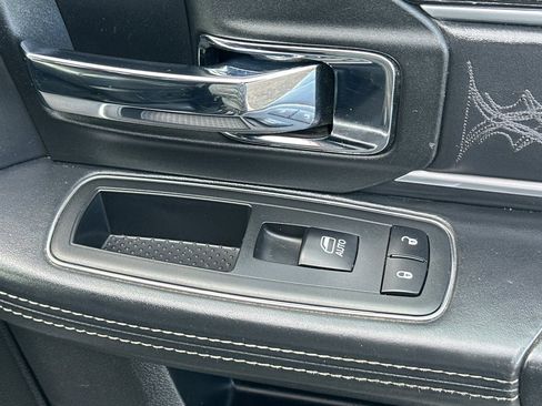 Used 2017 RAM 1500 Limited image 20