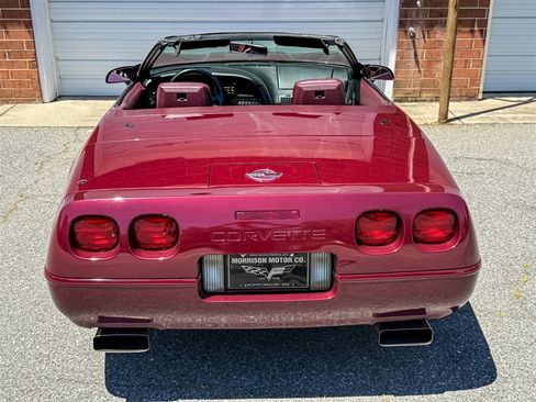 Used 1993 Chevrolet Corvette Convertible RWD image 26