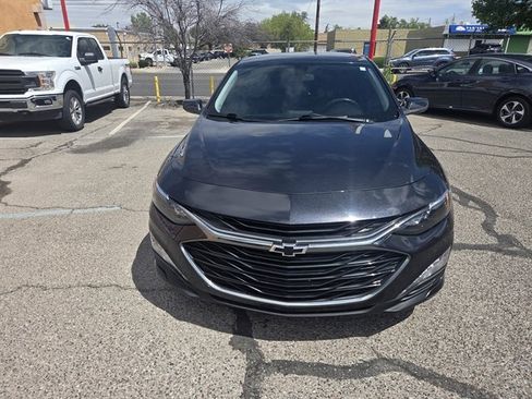 Used 2022 Chevrolet Malibu LT w/ Sport Edition FWD image 4