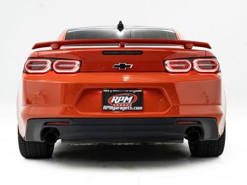 Used 2021 Chevrolet Camaro SS image 3