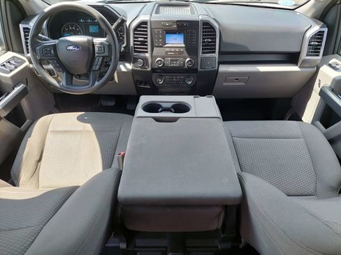 Used 2018 Ford F150 XLT AWD/4WD image 3