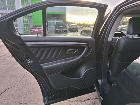 Used 2012 Ford Taurus Limited image 15