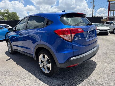 Used 2018 Honda HR-V LX image 7