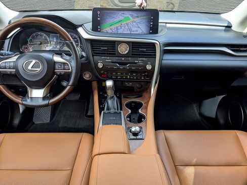 Certified 2021 Lexus RX 350L FWD w/ Premium Package image 20