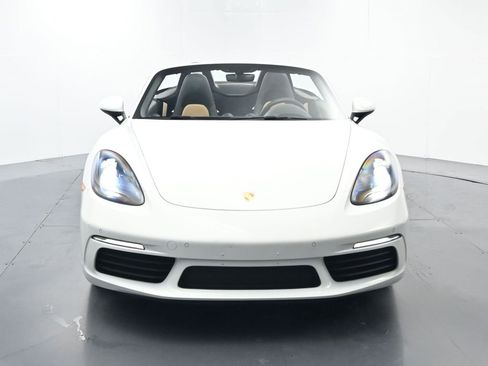 Used 2018 Porsche 718 Boxster image 18