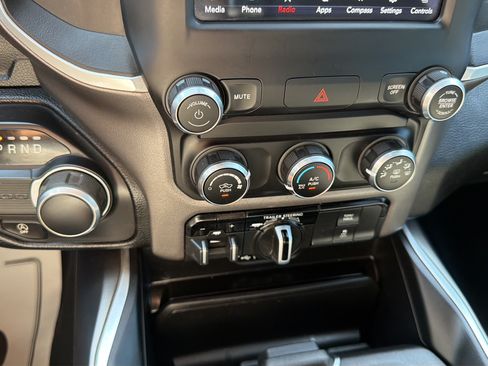Used 2021 RAM 1500 Big Horn RWD image 22