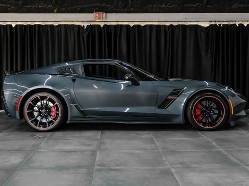 Used 2017 Chevrolet Corvette Grand Sport RWD image 7