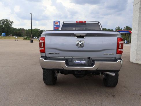 Used 2022 RAM 2500 Laramie AWD/4WD image 8