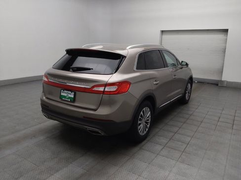 Used 2018 Lincoln MKX Select w/ Select Plus Package FWD image 9