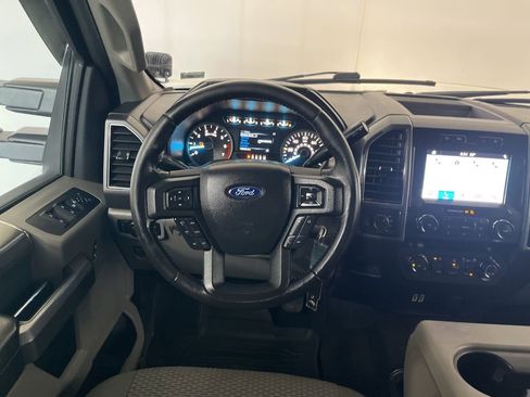 Used 2019 Ford F150 XLT w/ Equipment Group 302A Luxury AWD/4WD image 30