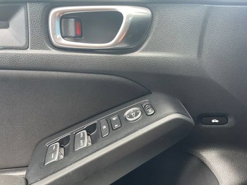 Used 2023 Honda Civic Sport image 19