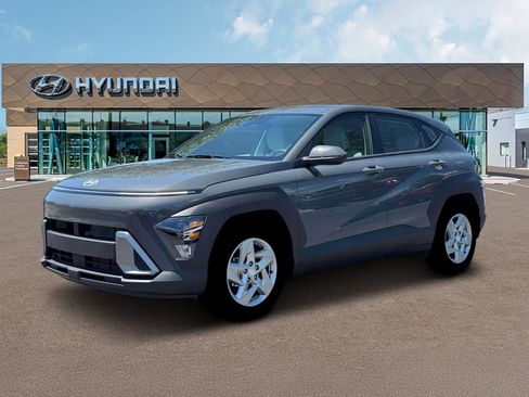 New 2026 Hyundai Kona SE image 2