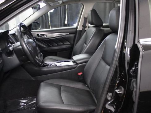 Used 2015 INFINITI Q50 w/ Moonroof Package RWD image 11