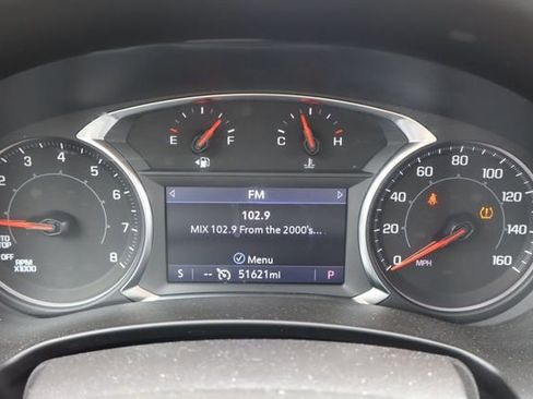Used 2024 GMC Terrain SLT FWD image 9