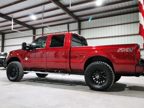 Used 2016 Ford F250 Lariat w/ Lariat Ultimate Package image 7