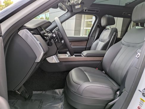 New 2025 Land Rover Range Rover SE AWD/4WD image 20
