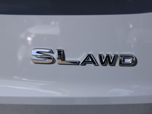 Certified 2023 Nissan Rogue SL w/ SL Premium Package AWD/4WD image 38