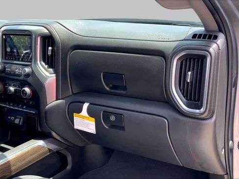 Used 2021 Chevrolet Silverado 1500 RST w/ Bed Protection Package RWD image 18
