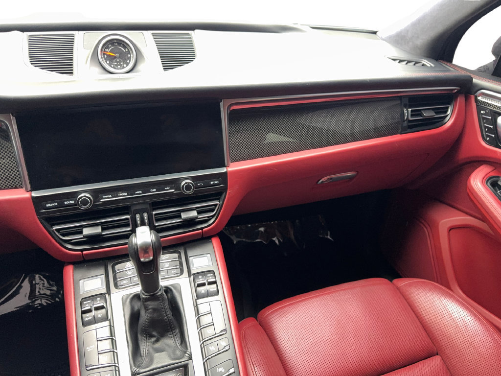 Used 2021 Porsche Macan Turbo AWD/4WD image 55