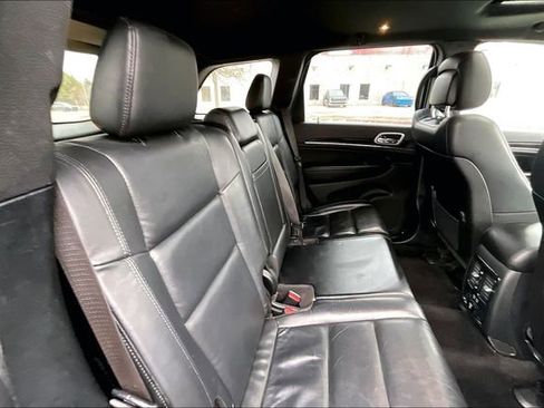 Used 2019 Jeep Grand Cherokee Limited image 27