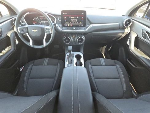 Used 2025 Chevrolet Blazer LT w/ Midnight/Sport Edition FWD image 36