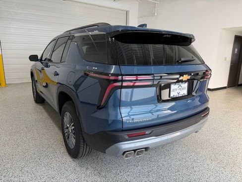 New 2026 Chevrolet Traverse LT w/ Driver Confidence Package image 6