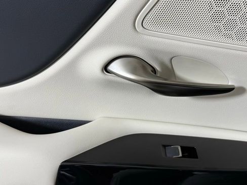 New 2025 Lexus ES 350 w/ Premium Package image 23