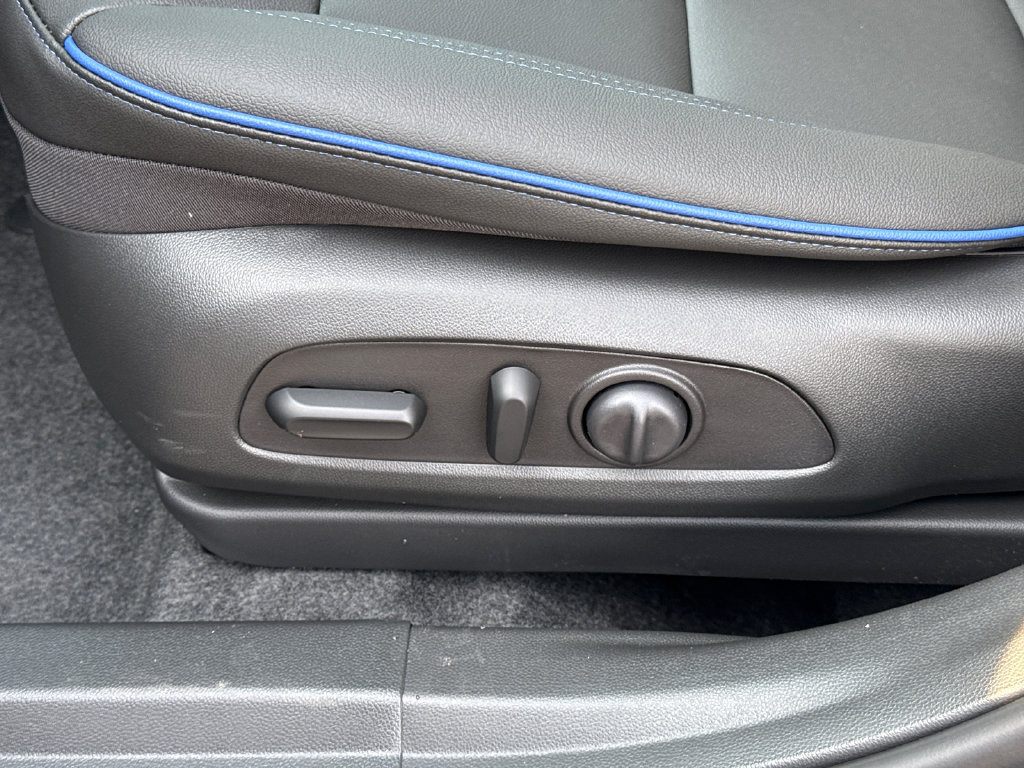 New 2026 Buick Envista Sport Touring w/ Convenience I Package FWD image 17