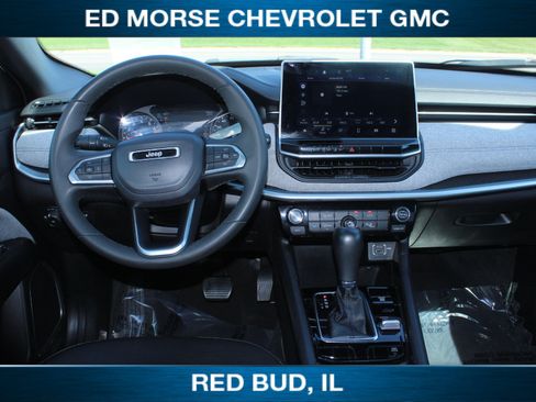 Used 2024 Jeep Compass Latitude AWD/4WD image 15