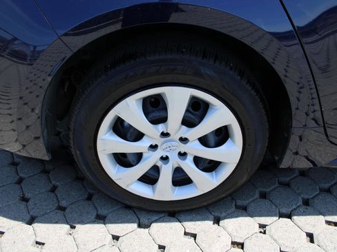 Used 2026 Toyota Corolla LE FWD image 14
