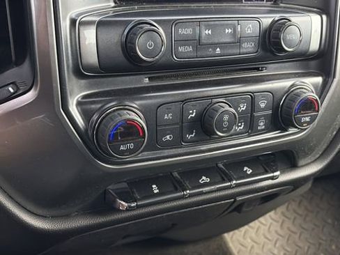 Used 2017 Chevrolet Silverado 1500 LT w/ All Star Edition AWD/4WD image 27