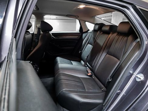 Certified 2021 Honda Accord Touring image 23