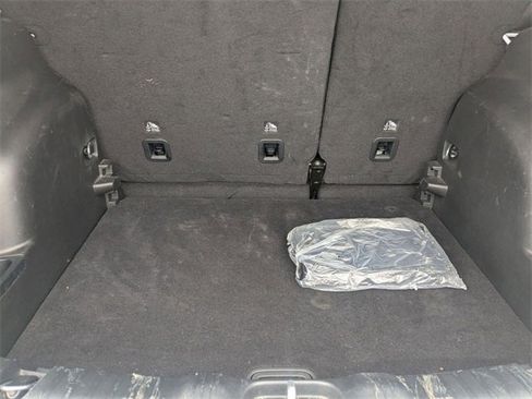 Used 2025 Jeep Compass Sport image 35