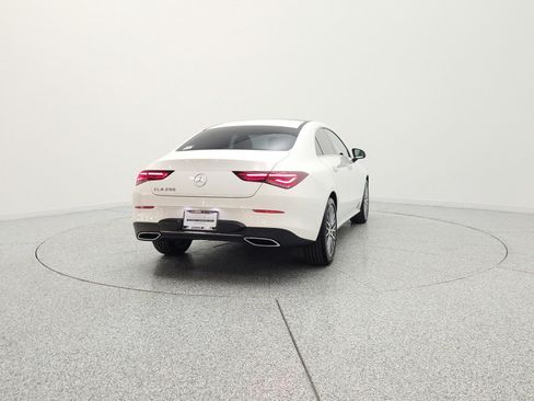 Used 2023 Mercedes-Benz CLA 250 image 6