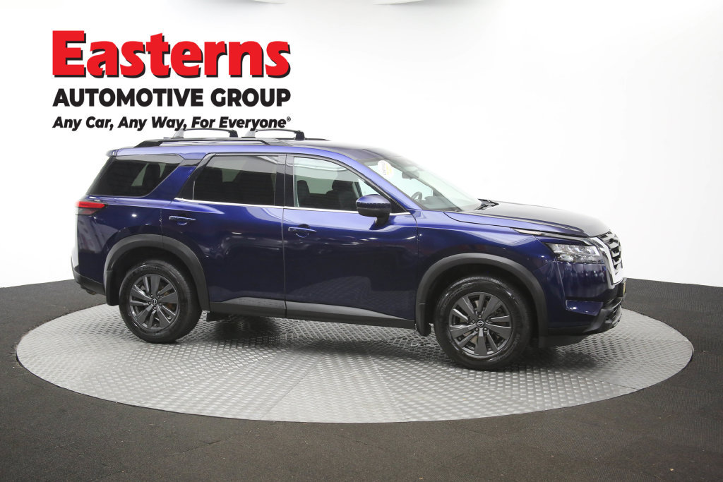 Used 2022 Nissan Pathfinder SV AWD/4WD image 49