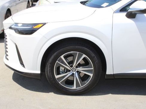 Certified 2024 Lexus RX 350 FWD w/ Technology Package image 4