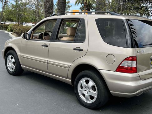 Used 2003 Mercedes-Benz ML 320 4MATIC image 40