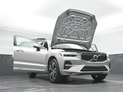 Used 2023 Volvo XC60 B5 Plus w/ Protection Package image 49