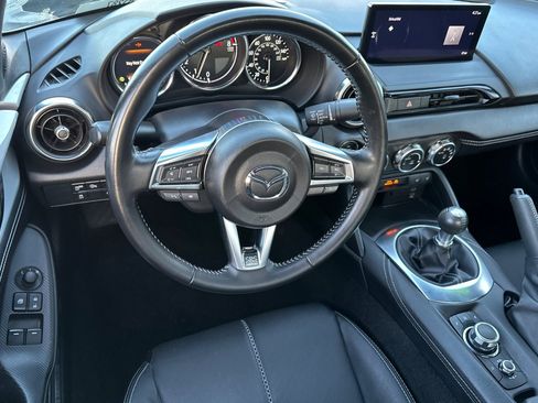 Used 2024 MAZDA MX-5 Miata RF Grand Touring w/ Weather Package image 15
