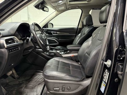 Used 2022 Kia Telluride EX w/ EX Premium Package image 9