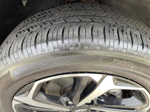 Used 2022 Chevrolet TrailBlazer RS w/ Technology Package image 8