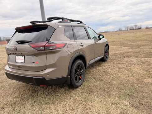 New 2026 Nissan Rogue SV w/ Rock Creek Premium Package image 5