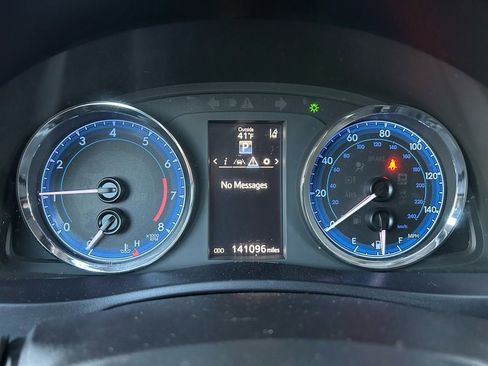 Used 2019 Toyota Corolla SE image 23