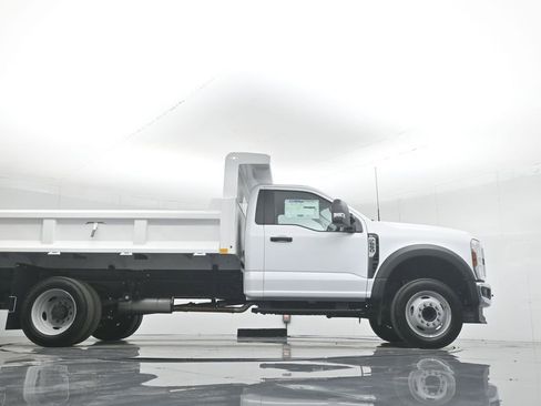 New 2025 Ford F550 2WD Regular Cab Super Duty image 42
