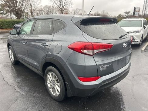 Used 2018 Hyundai Tucson SE image 9