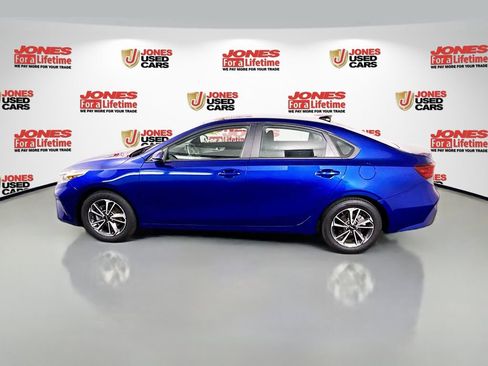 Used 2023 Kia Forte LXS FWD image 13