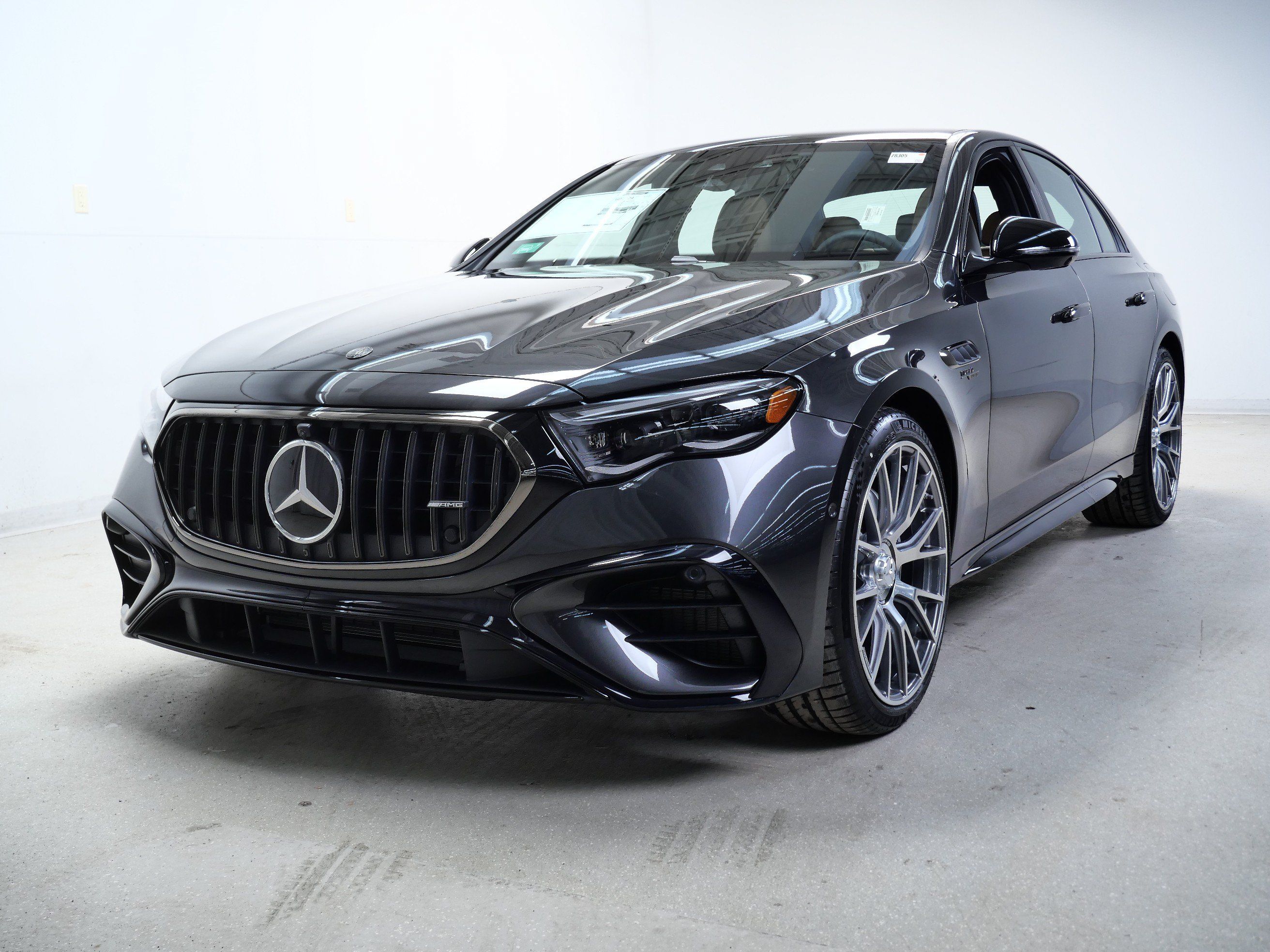 New 2026 Mercedes-Benz E 53 AMG e 4MATIC Sedan image 7
