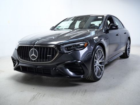 New 2026 Mercedes-Benz E 53 AMG e 4MATIC Sedan image 7
